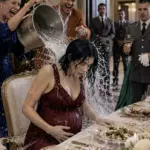 Ποτέ δεν είχα πει στον πρώην σύζυγό μου και στην πλούσια οικογένειά του ότι ήμουν η μυστική ιδιοκτήτρια της δισεκατομμυριούχας εταιρείας στην οποία όλοι εργάζονταν.  Για εκείνους ήμουν απλώς το «φτωχό, έγκυο βάρος» που ανέχονταν από υποχρέωση.  Όμως όλα άλλαξαν τη μέρα που αποφάσισαν να με ταπεινώσουν — χωρίς να υποψιάζονται ότι η γυναίκα που περιφρονούσαν ήταν εκείνη που έλεγχε το μέλλον τους.