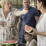 «Ποιος σας έδωσε το δικαίωμα να το κάνετε αυτό?! Εδώ περνάμε κάθε καλοκαίρι εδώ και είκοσι χρόνια!» — φώναξε η πεθερά μου μόλις έμαθε ότι είχα πουλήσει το εξοχικό μας.